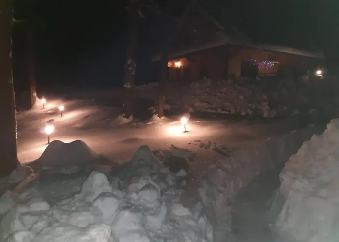 Jacowa Chata Dağ evi