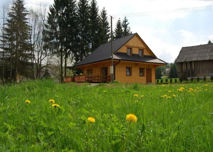 Jacowa Chata Dağ evi